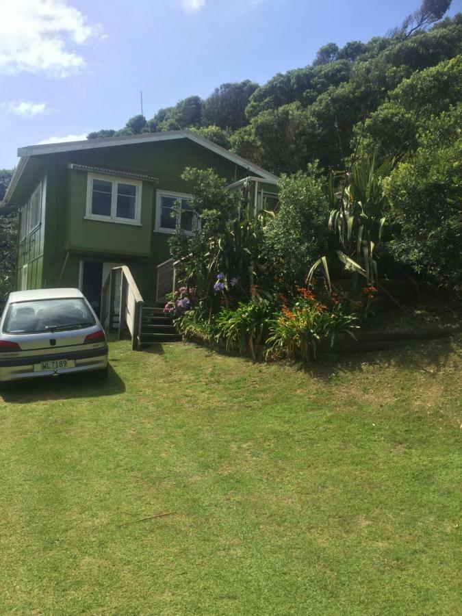 Toad Hall Baylys Beach Esterno foto