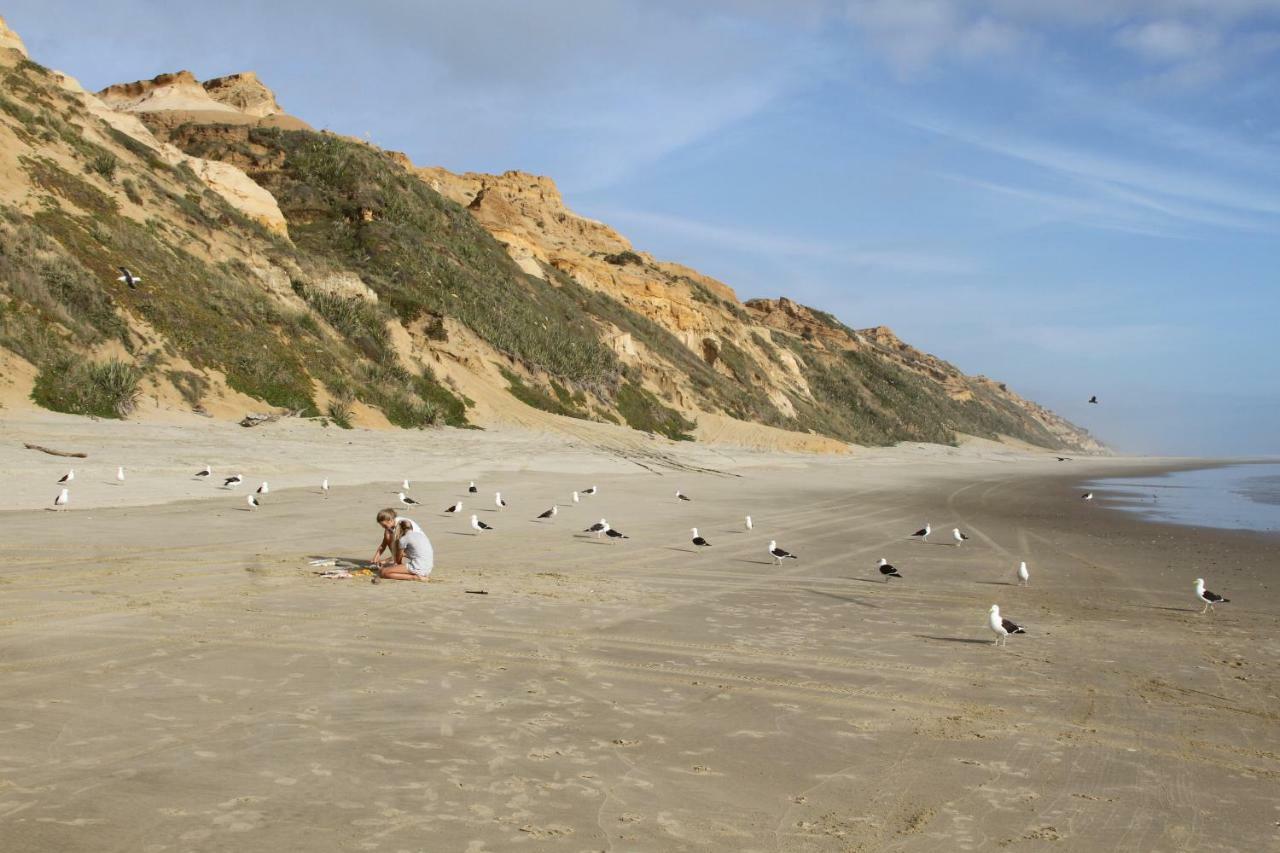 Toad Hall Baylys Beach Esterno foto